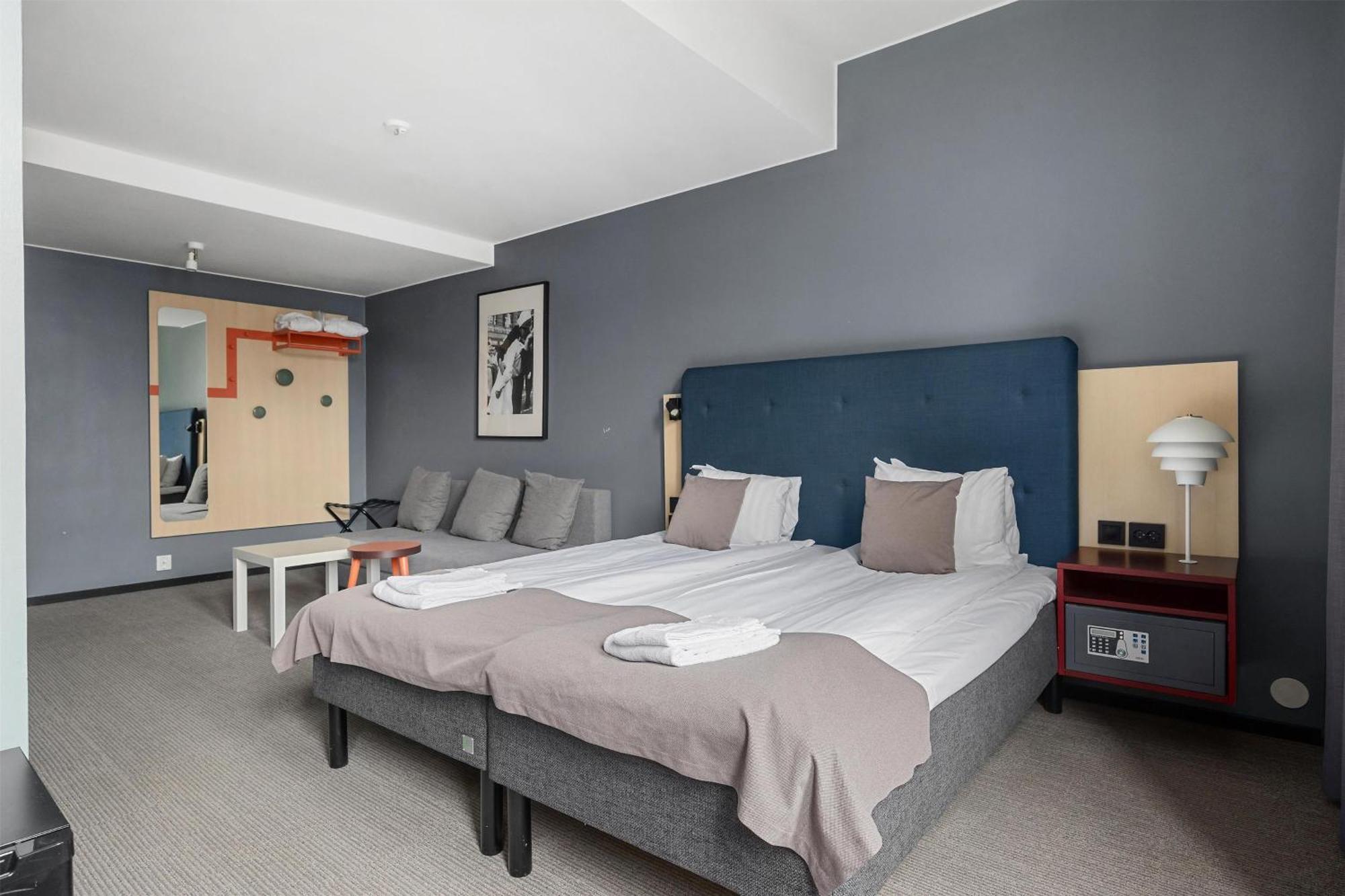 Western Hotelli 4*